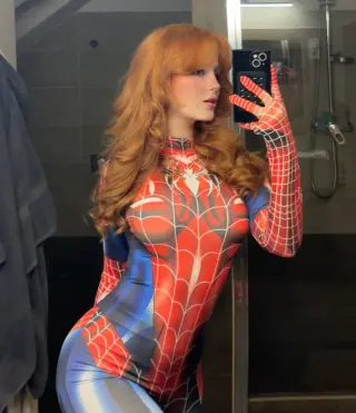 Natahrie photo 6 — Cosplayer, Gamer, Model, Danish