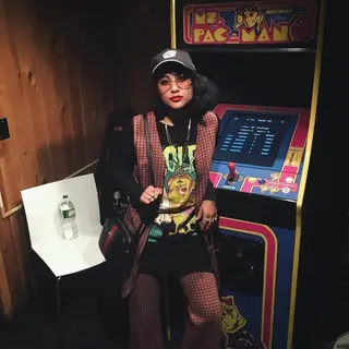 Natalia Kills photo 3 — Slim, Brown