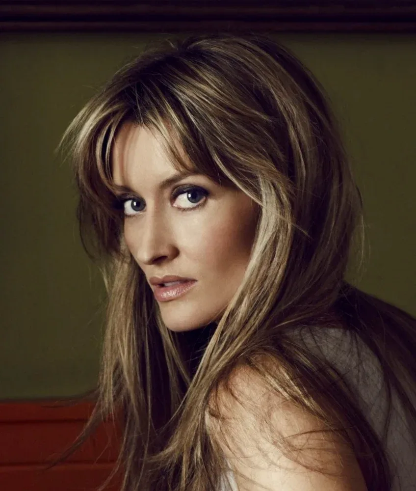 Natascha McElhone photo 4 — Blue, Caucasian