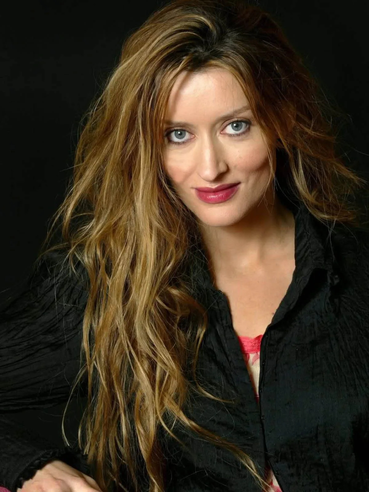 Natascha McElhone photo 7 — British, Brown
