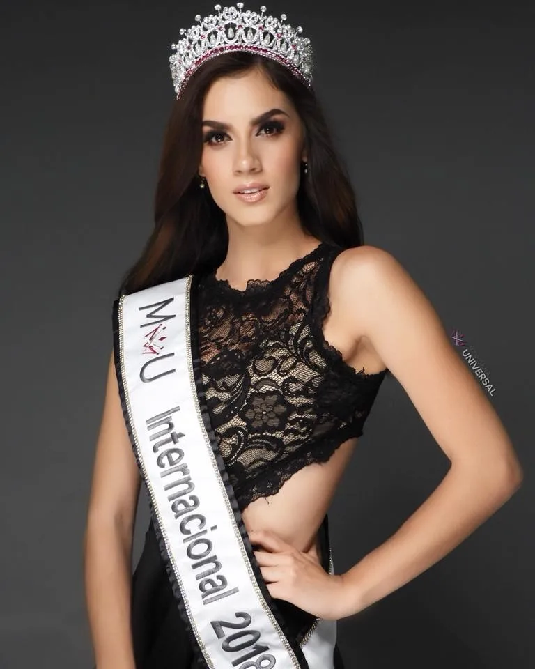 Nebai Torres photo 2 — Brown, Slim