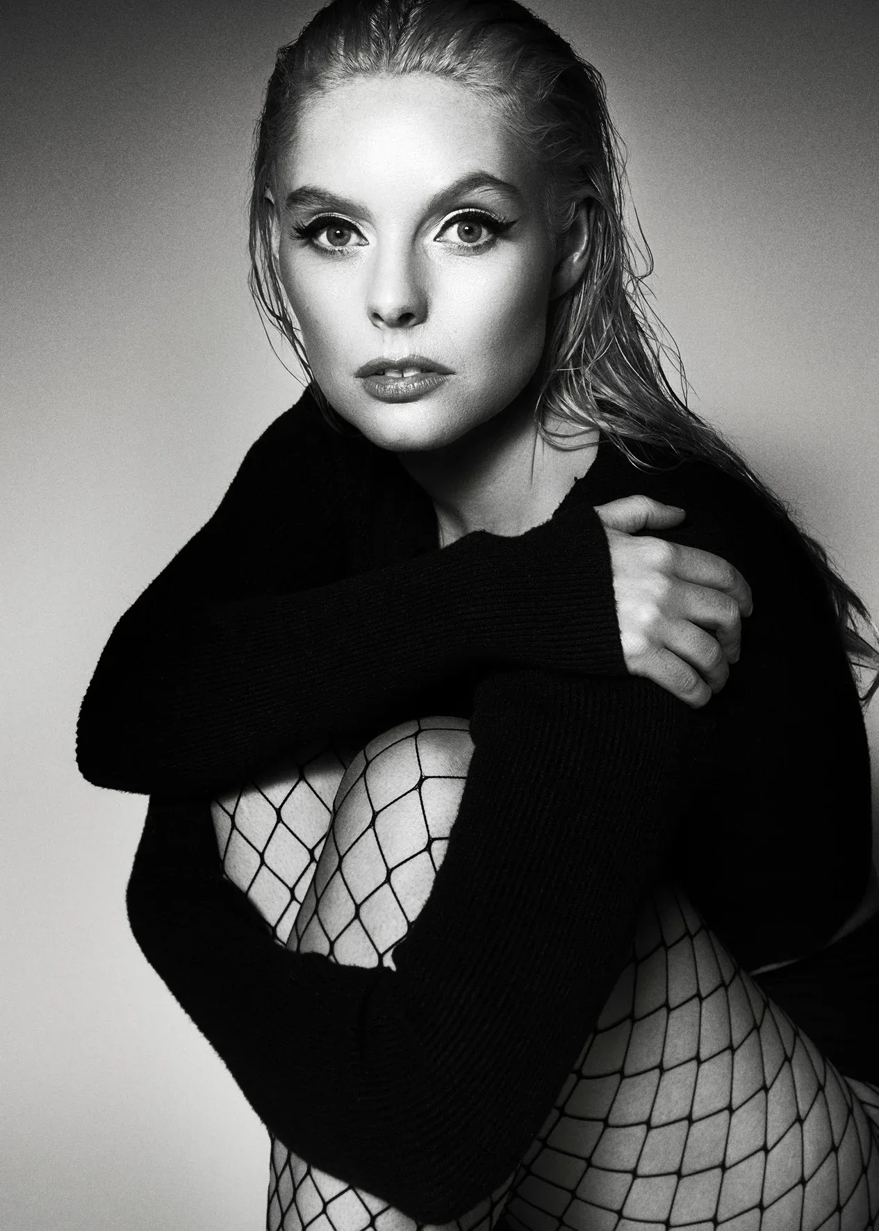 Nell Hudson photo 12 — Actress, British