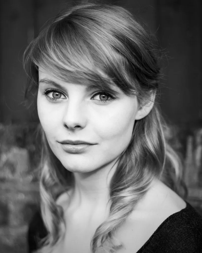 Nell Hudson photo 17 — Caucasian, Actress