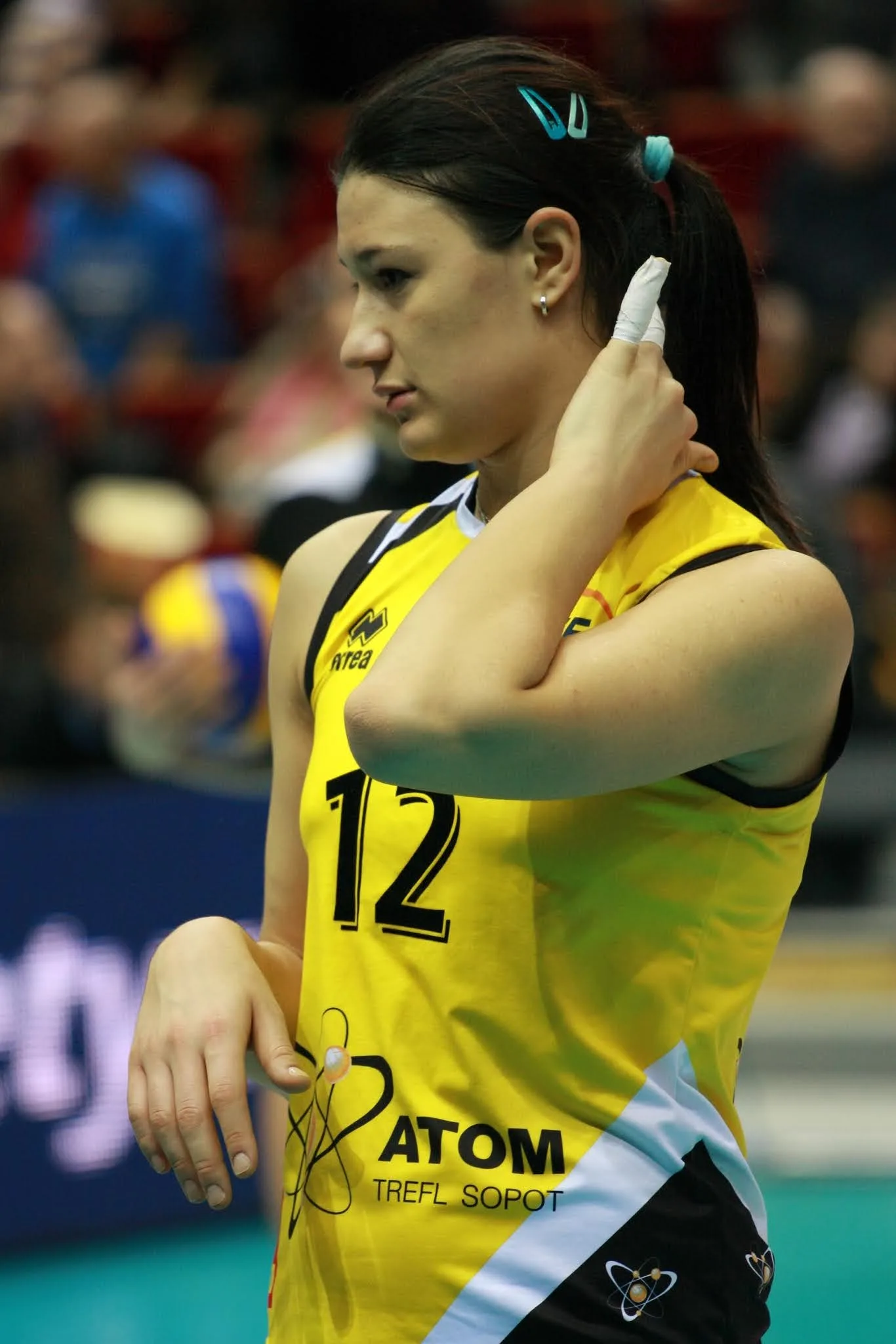 Neriman Ozsoy photo 2 — Caucasian, Sportswoman: Volleyball Player