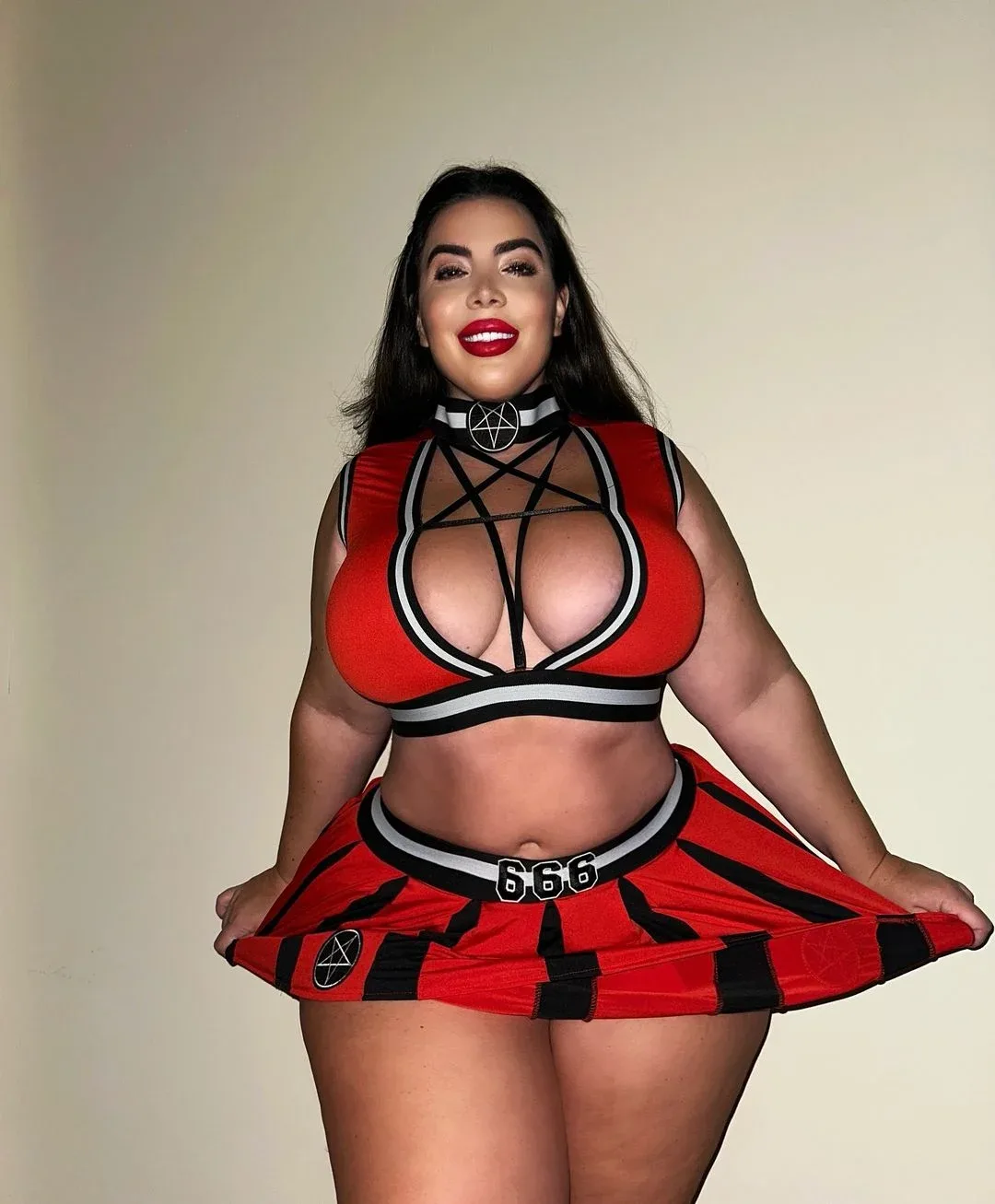 Nicole Nurko photo 9 — BBW, Brown