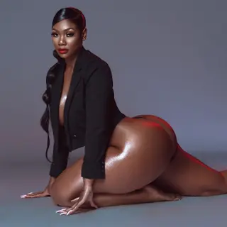 Nikki Nicole (Stylist) photo 4 — Brown, Black