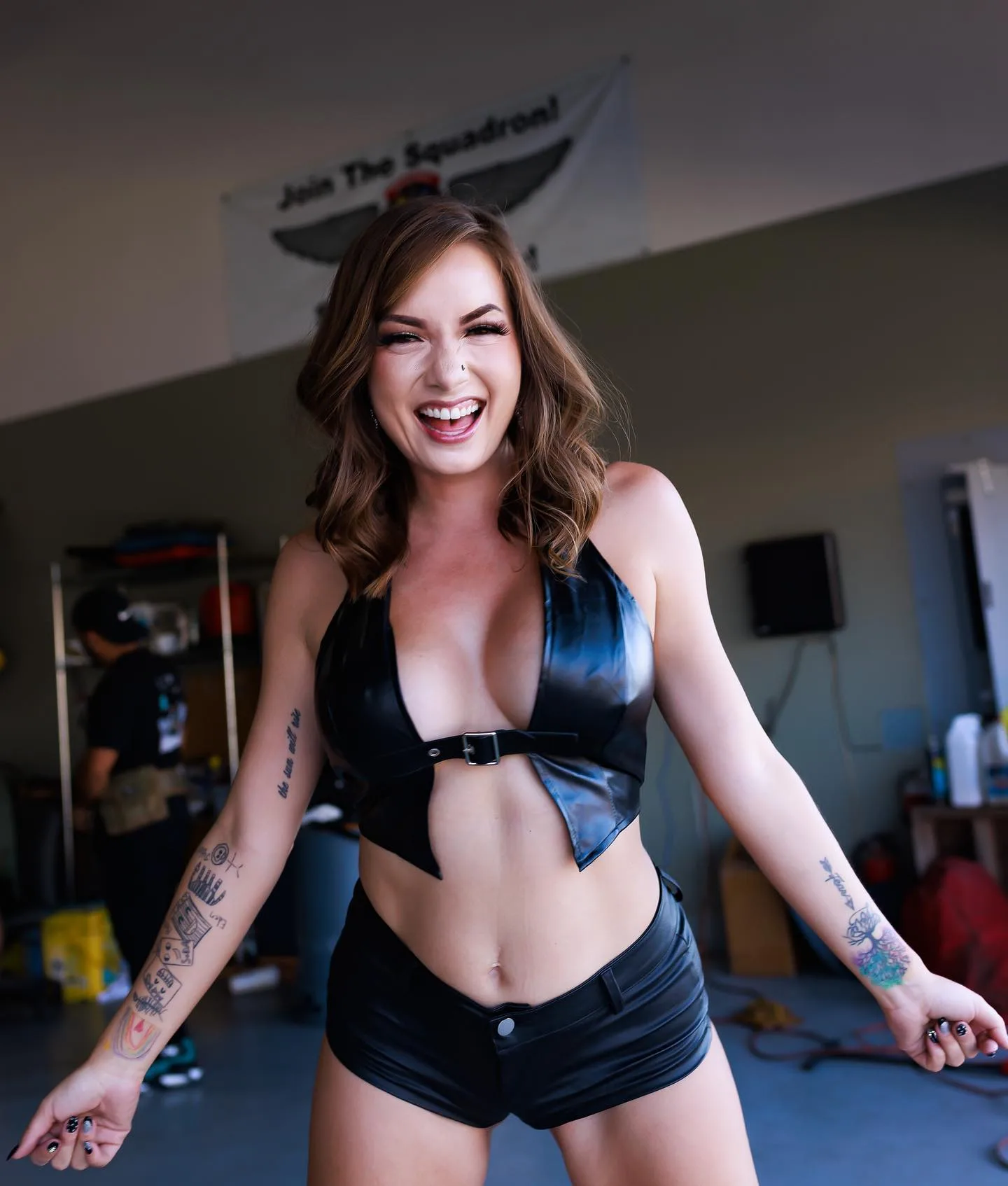 Nikole Mitchell photo 22 — Brown, Mixed-race (primarily Caucasian)