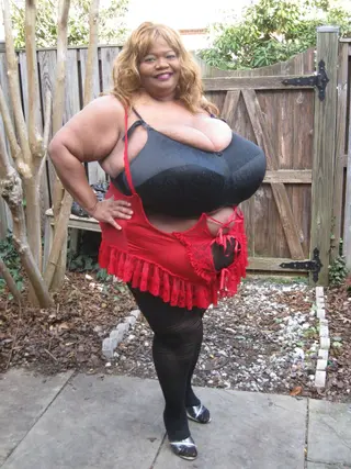 Norma Stitz photo 7 — American, Brown