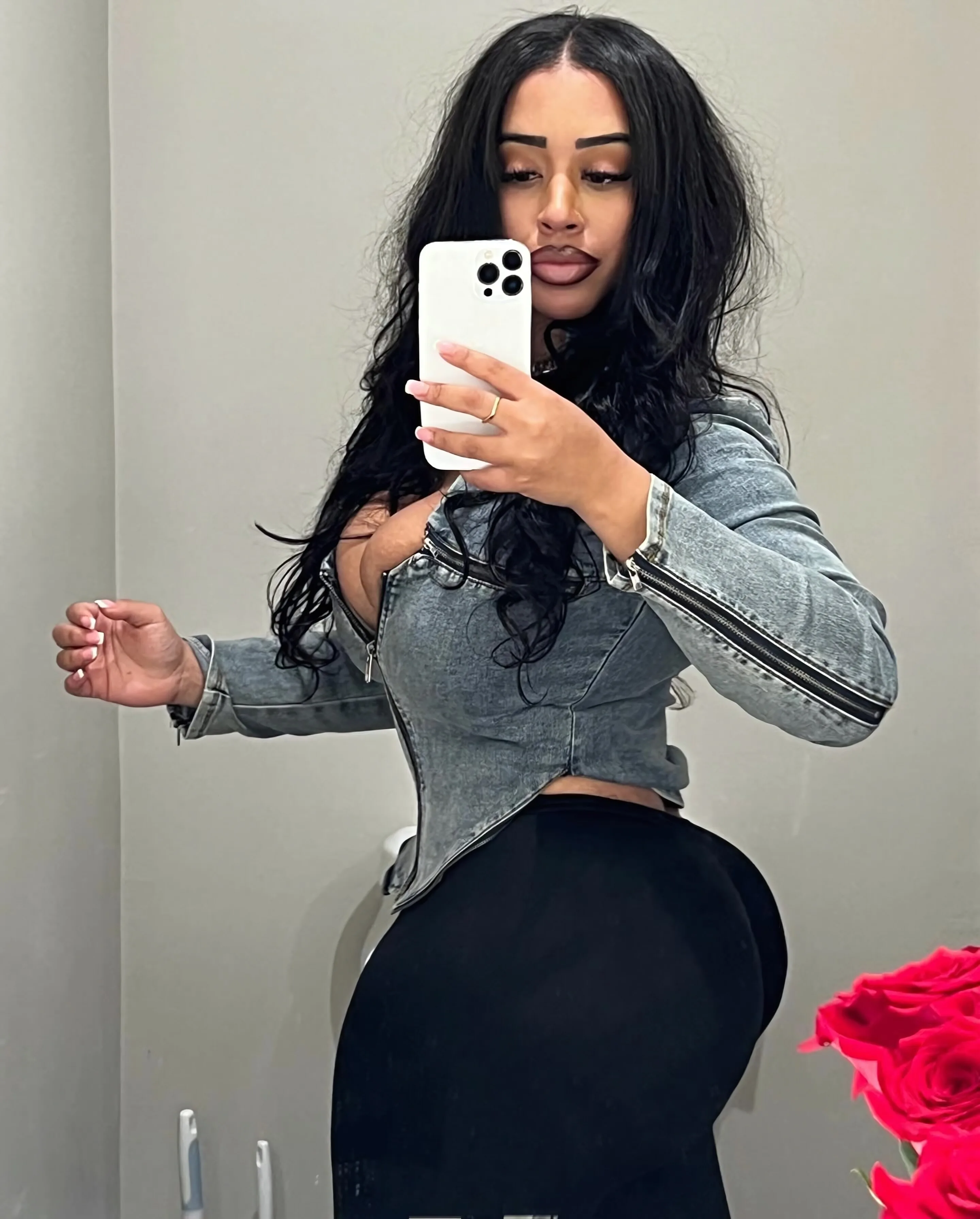 Nuria Depina photo 8 — Black, BBW
