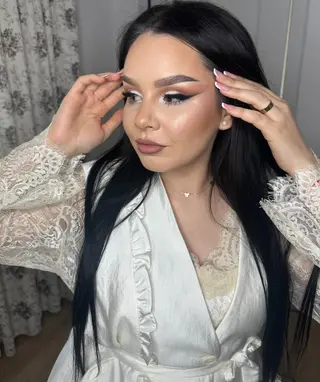 Oana Ionela photo 10