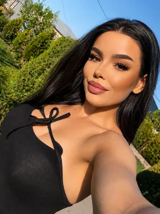 Oana Ionela photo 2