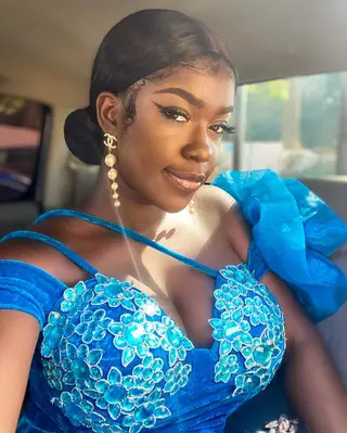 Obaayaa Jewel photo 18 — Plus Size Model, Ghanaian