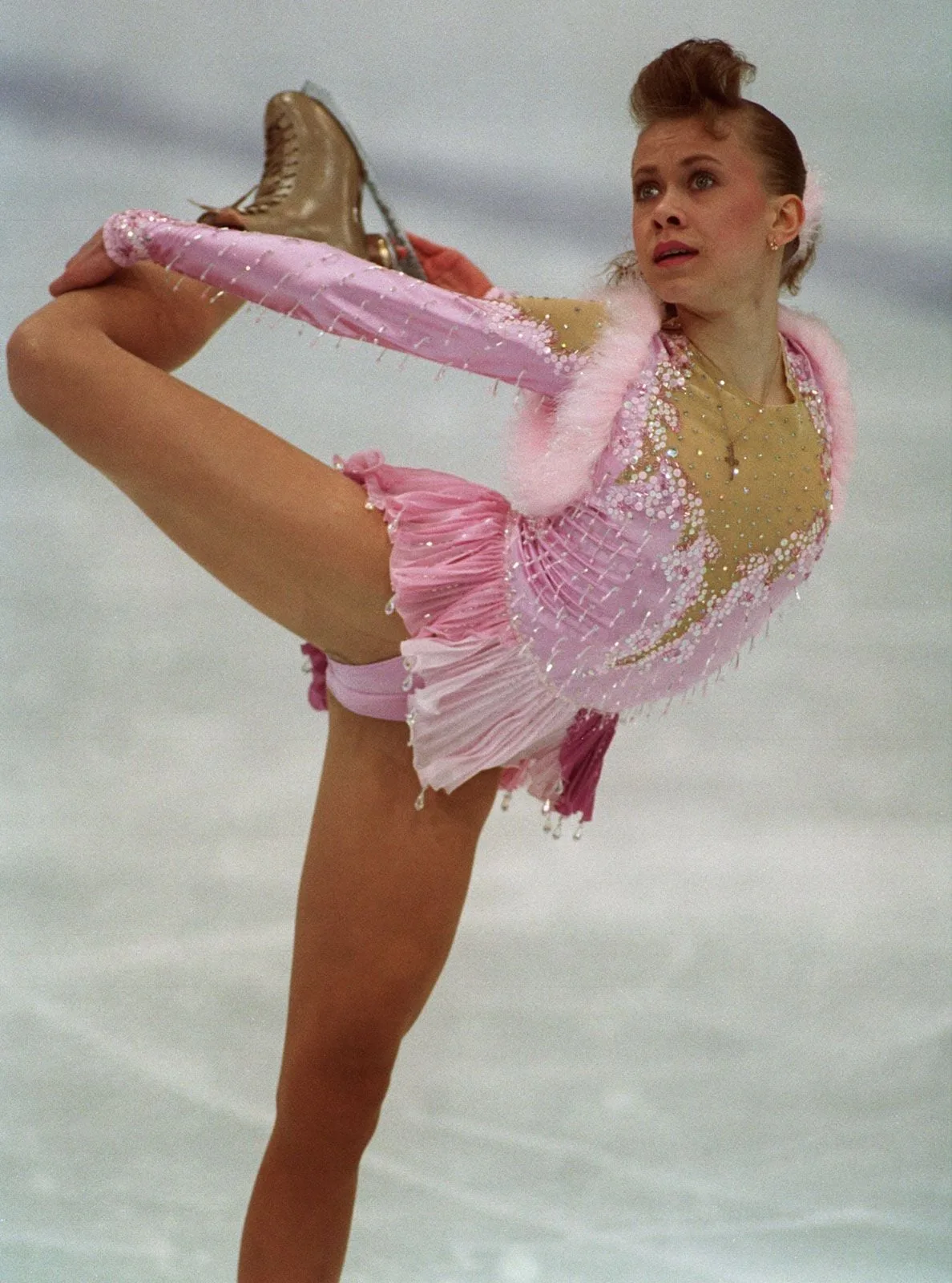 Oksana Baiul photo 2 — Brown, Athletic