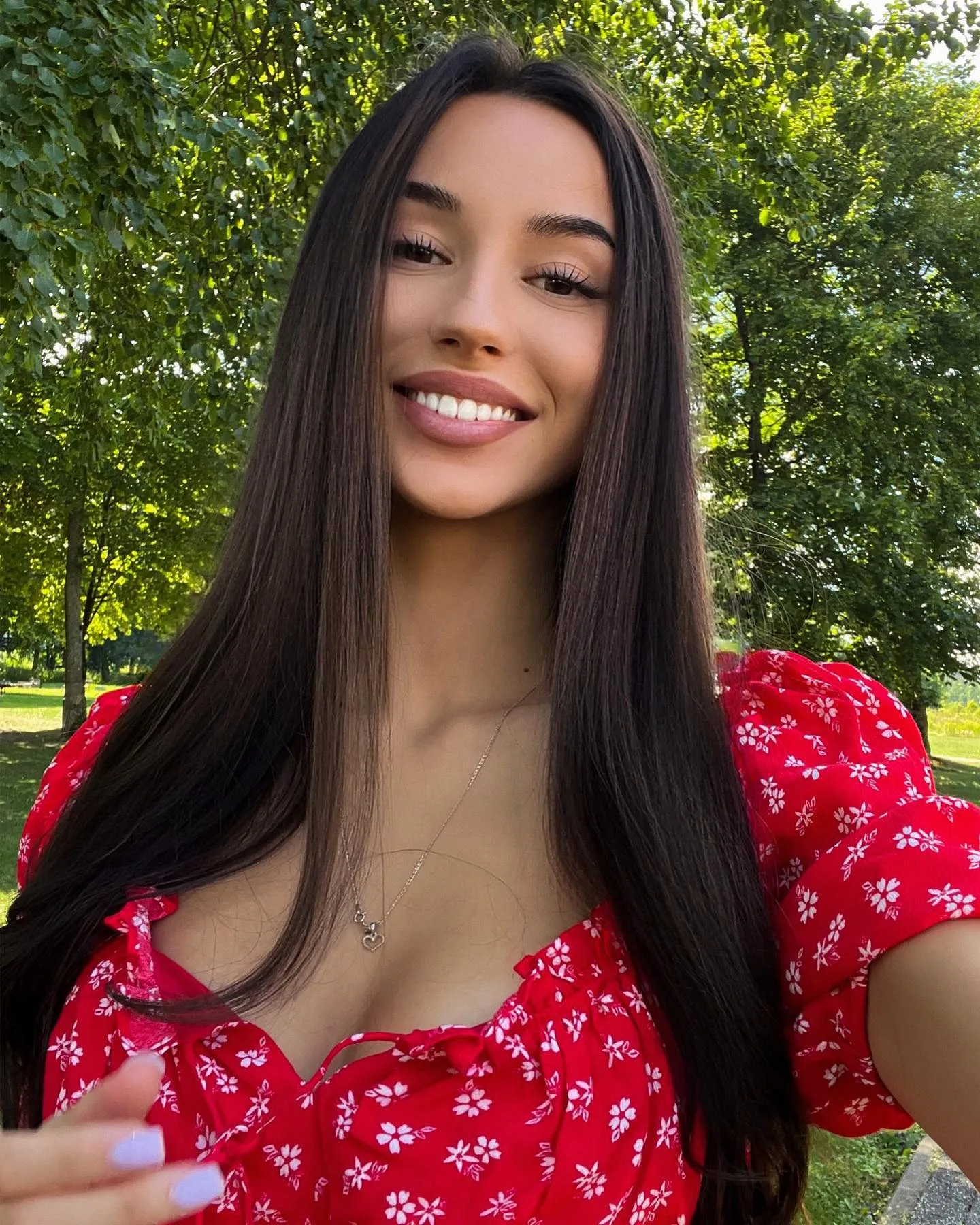 Olga Pasichnyk photo 17 — Caucasian, Digital Creator, Graphic Designer, Model