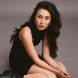 Olivia Sui photo 16 — Brown, Asian
