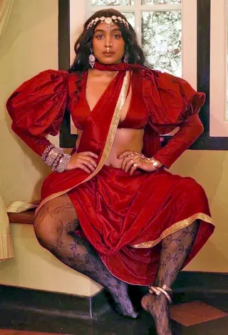 Padmapriya photo 1 — Indian, Black