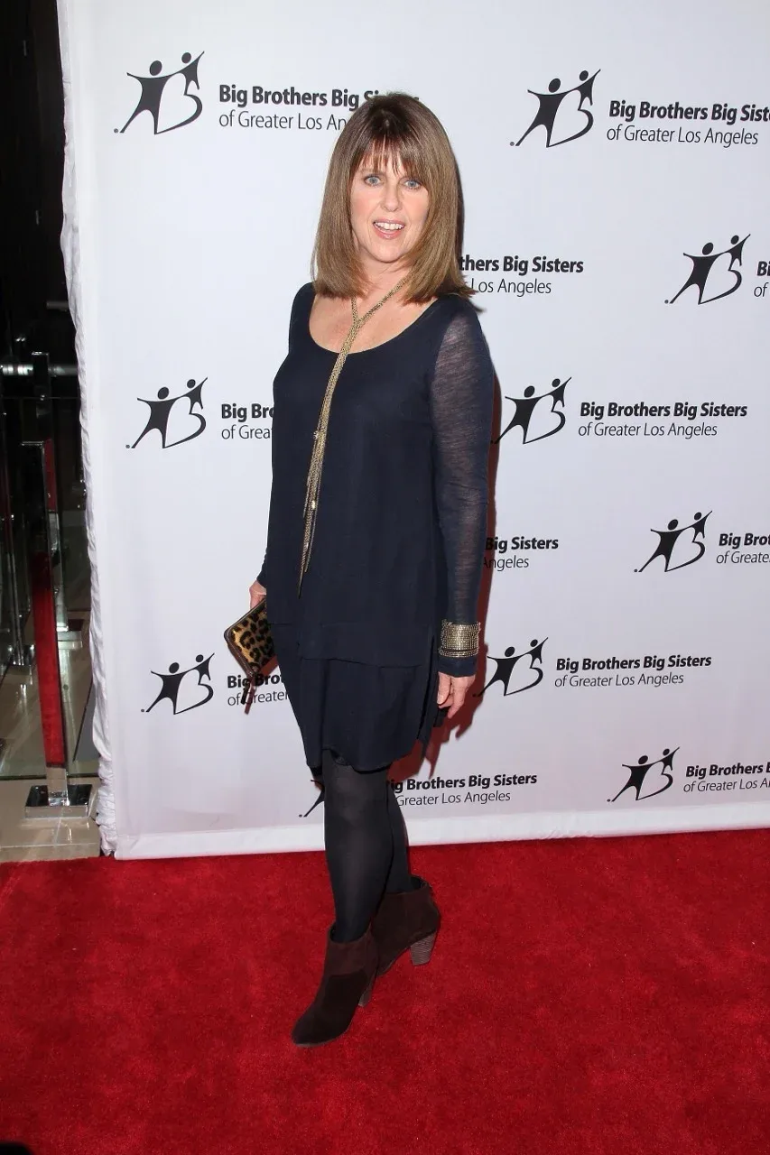 Pam Dawber photo 11 — Caucasian, Actress