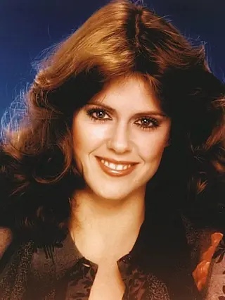 Pam Dawber photo 9 — Average, Blue