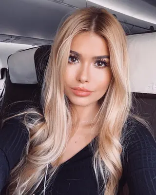 Pamela Reif photo 7 — German, Brown