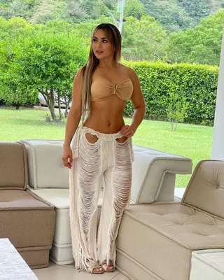 Paola Macias photo 15 — Athletic, Brown