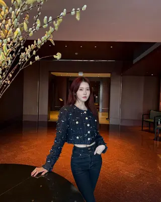 Park Si-eun photo 5 — Asian, Actress, Musician, Musician:  K-pop Idol, Musician: Singer