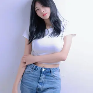 Park Su-la photo 8 — Black, Average
