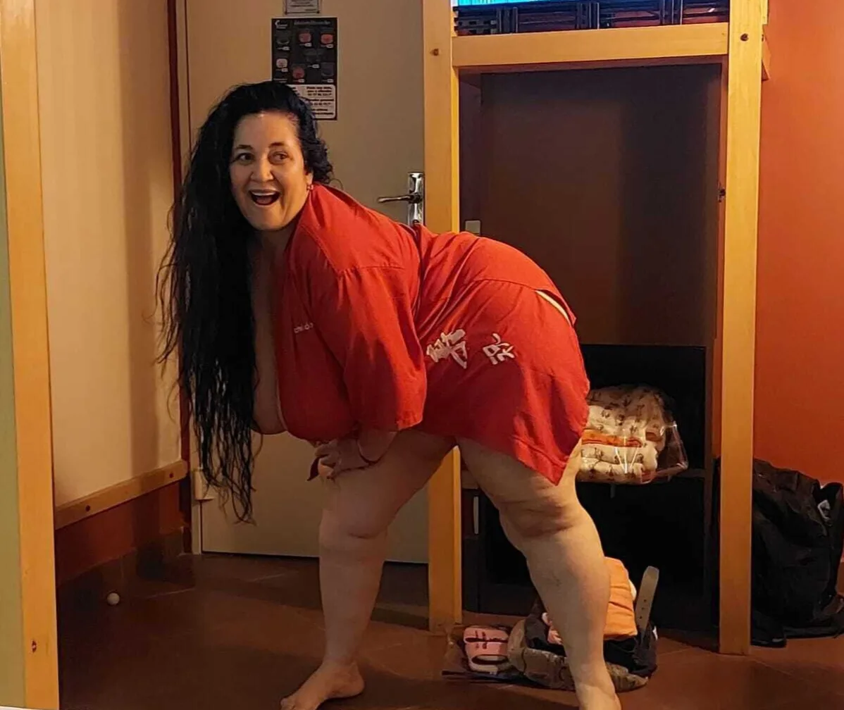Paula Coelho photo 14 — Black, BBW