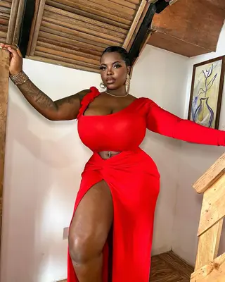 Peace Olayemi photo 18 — Plus Size Model, Nigerian