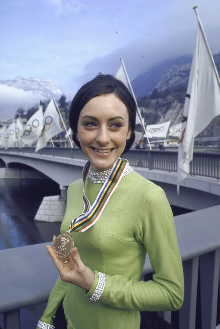 Peggy Fleming photo 13 — American, Brown