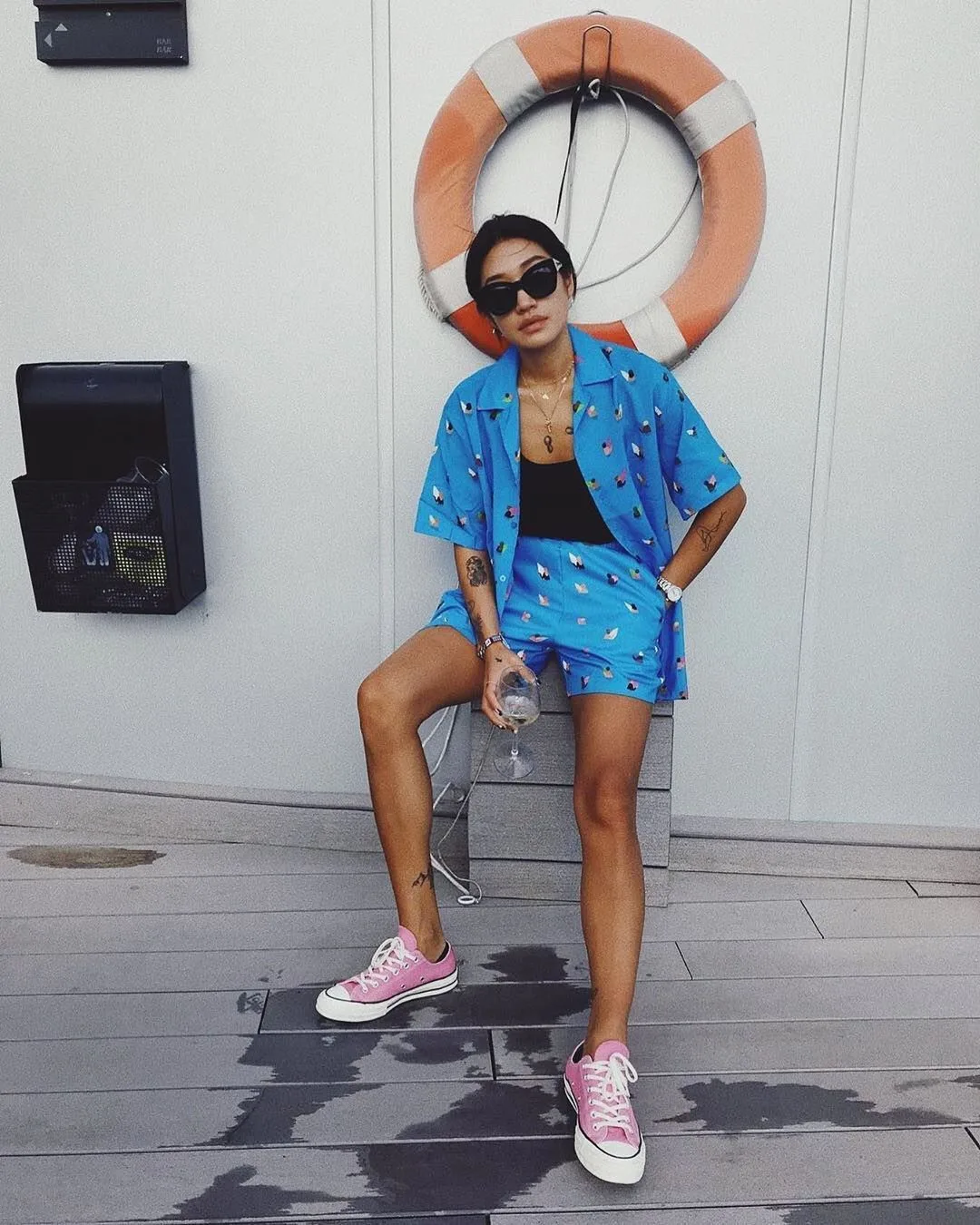 Peggy Gou photo 9 — Average, Brown