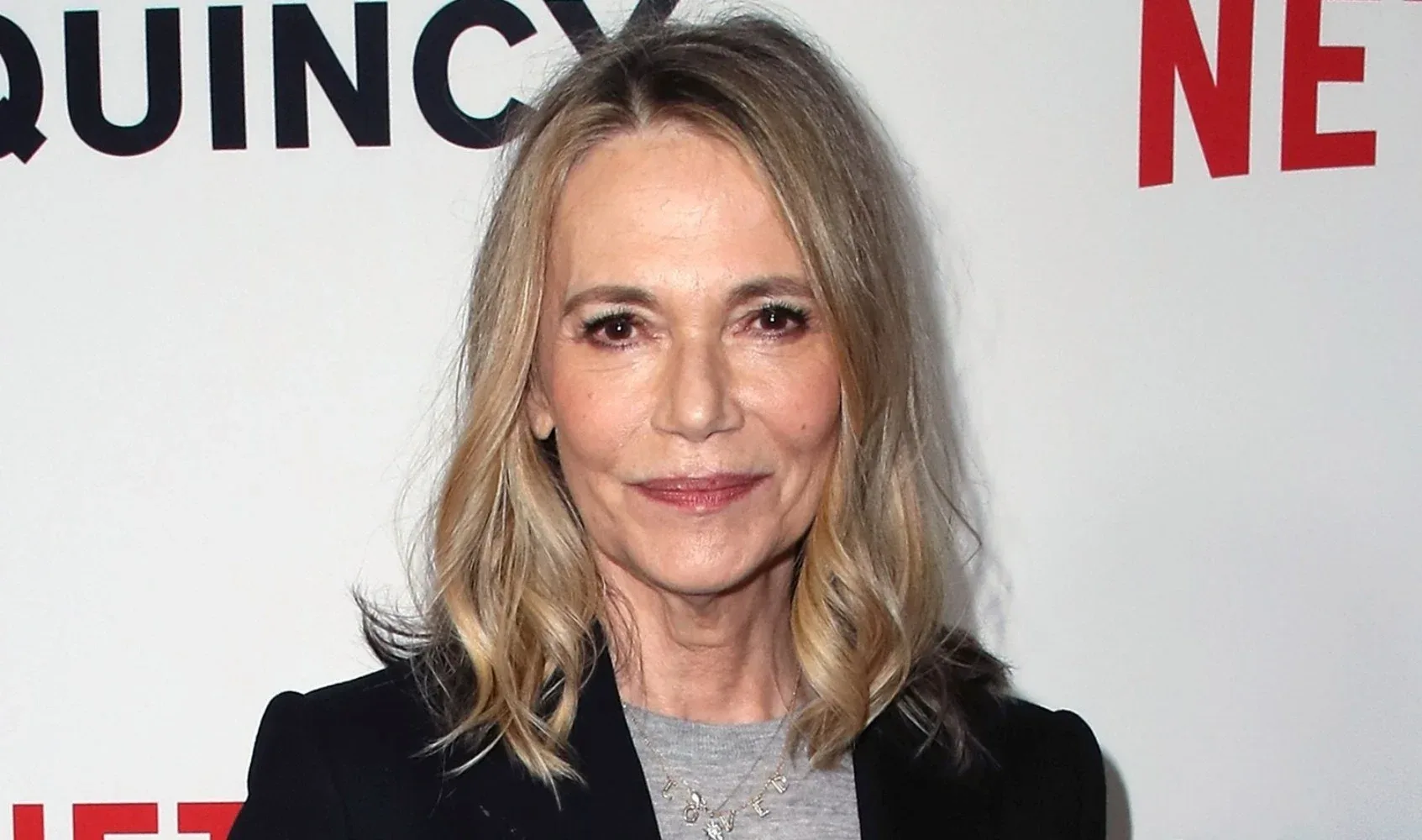 Peggy Lipton photo 16 — American, Brown