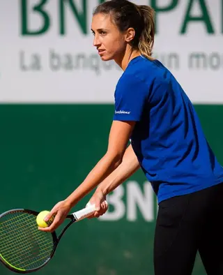 Petra Martic photo 15 — Slim, Brown