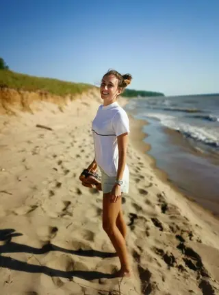Petra Martic photo 9 — Slim, Brown