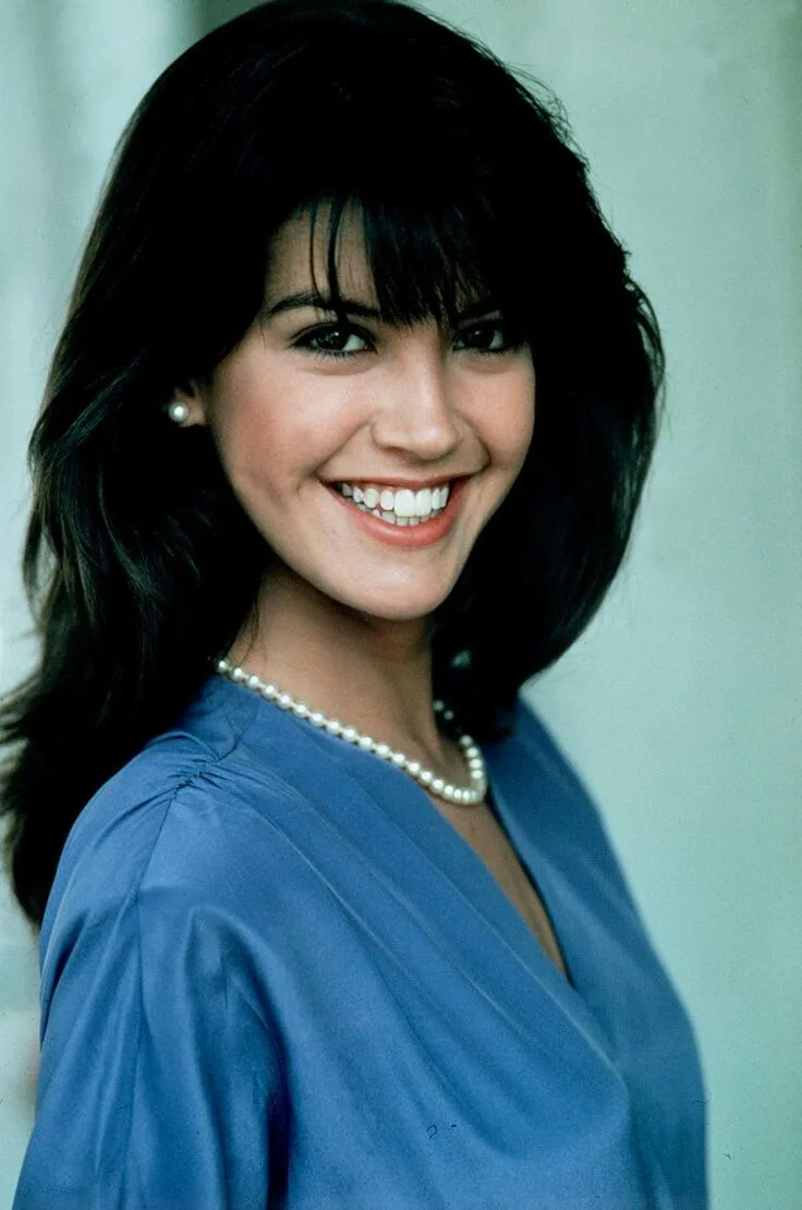 Phoebe Cates photo 12 — Actress (former), Model (former), Musician (former), American