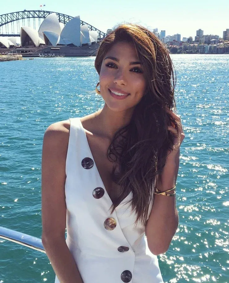 Pia Miller photo 12 — Actress, Glamour Model, TV Host, Australian