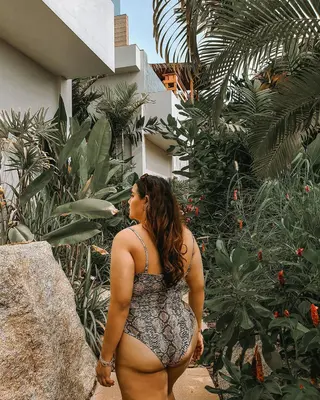 Pimploy Yai photo 7 — Asian, Plus Size Model