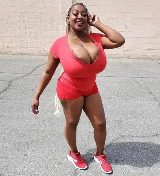 Poetry Travis photo 10 — Actress, Camgirl, Model, Plus Size Model, Writer, American