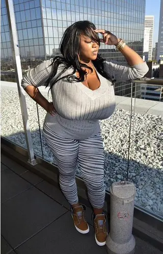 Poetry Travis photo 9 — Black, Actress, Camgirl, Model, Plus Size Model, Writer