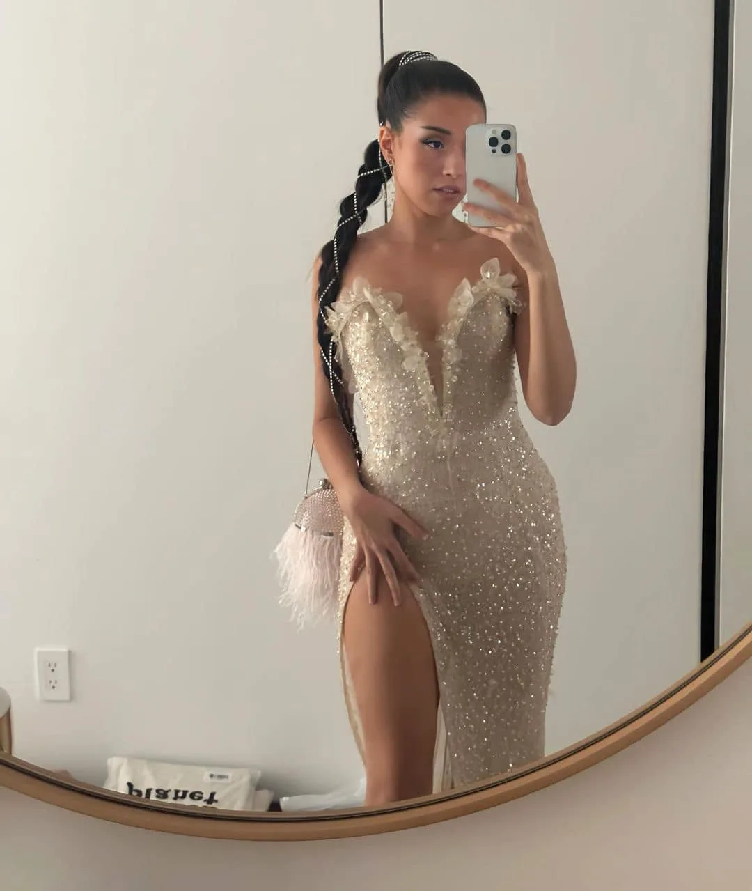 Pokimane photo 10 — Brown, Middle Eastern