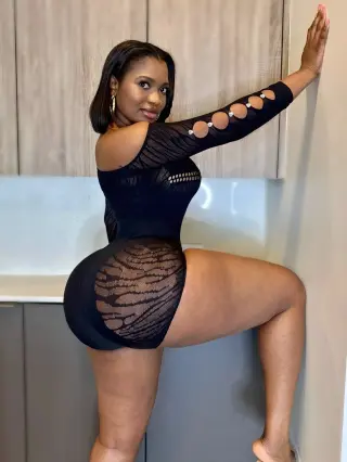 Princess Adewole photo 5 — Black, Digital Creator, Glamour Model, Influencer