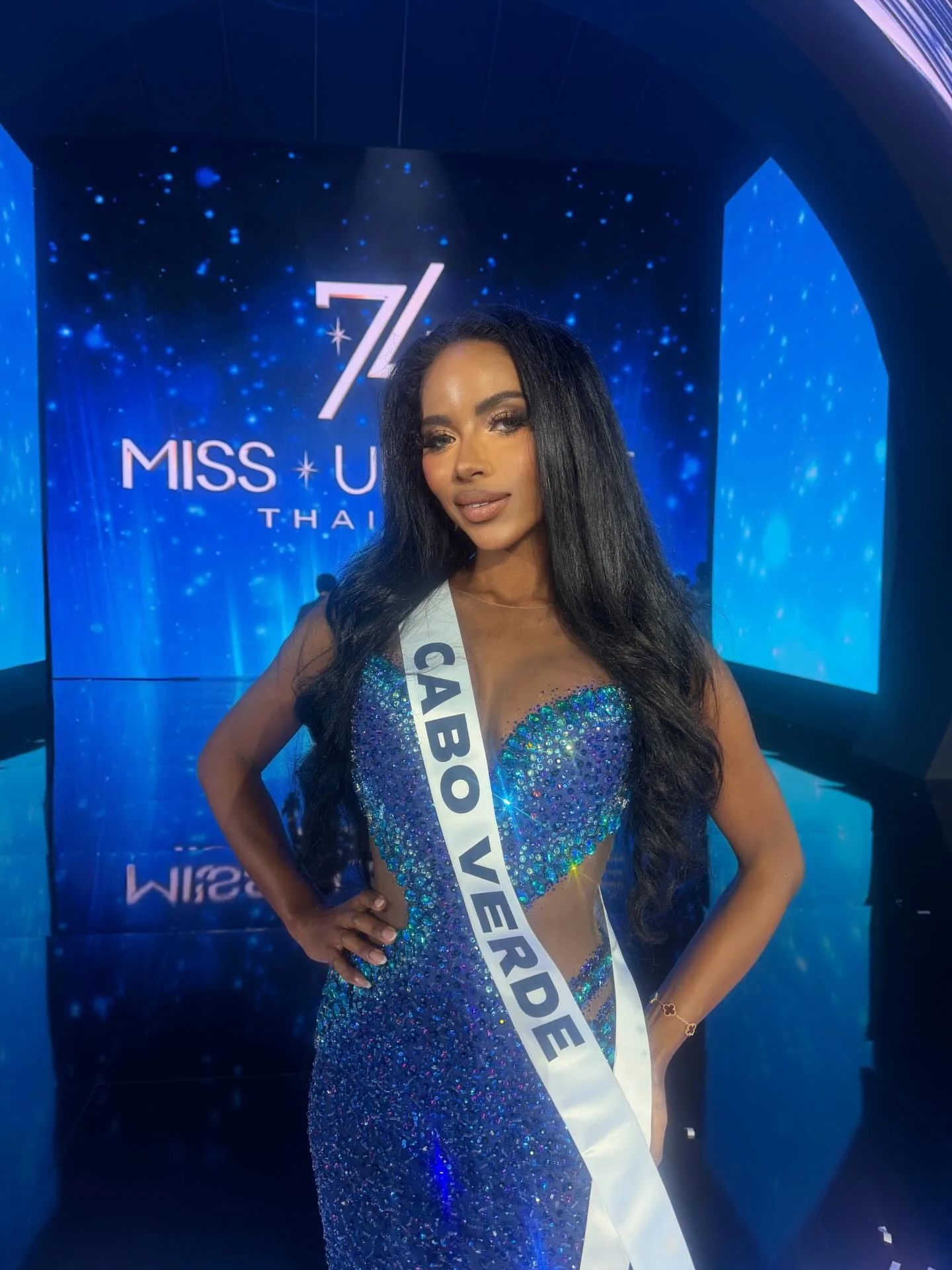 Prissy Gomes photo 2 — Black, Slim