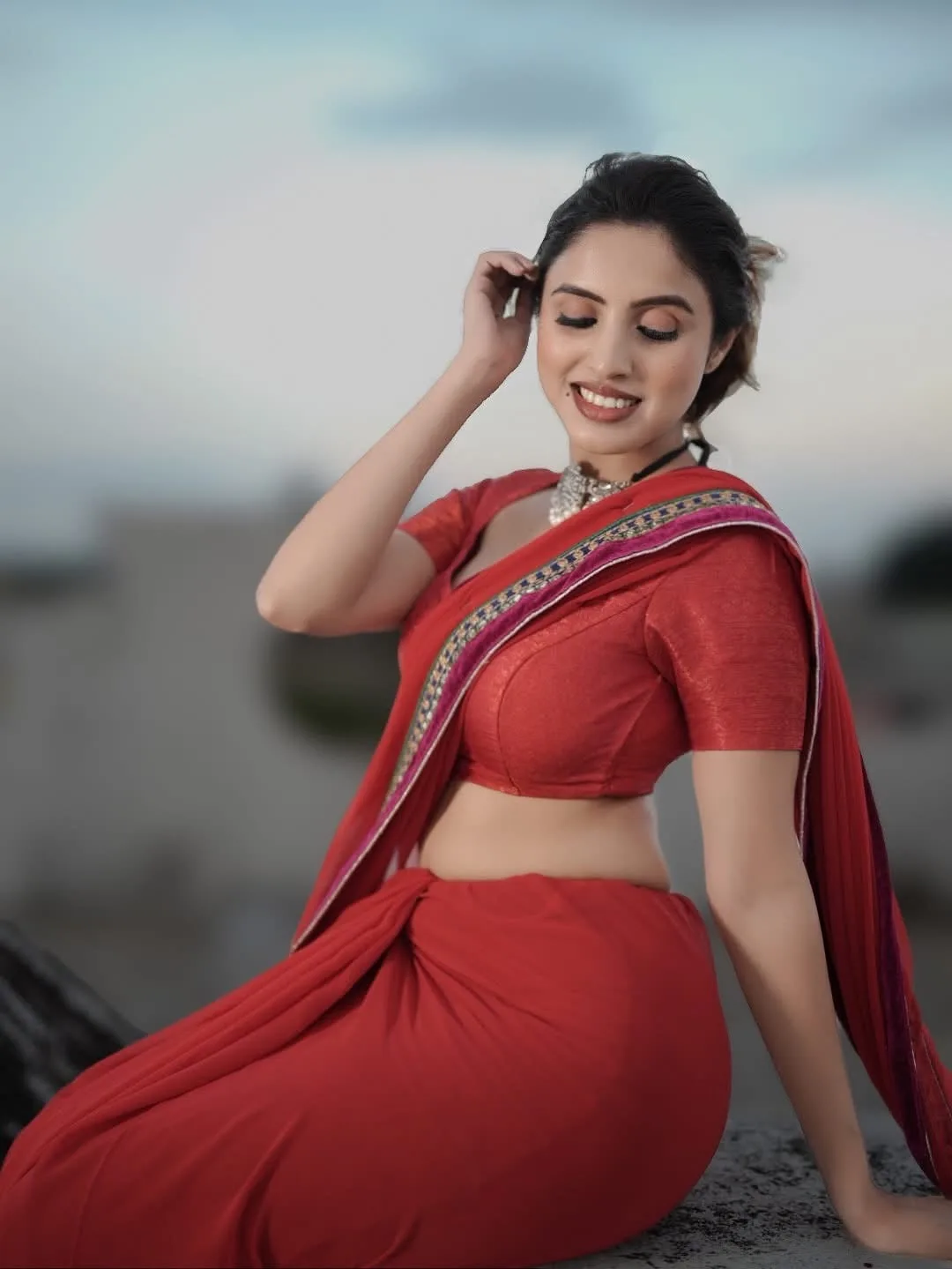 Priyanka Kholgade photo 10 — Brown, Asian