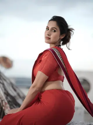 Priyanka Kholgade photo 11 — Asian, Actress, Producer, Writer
