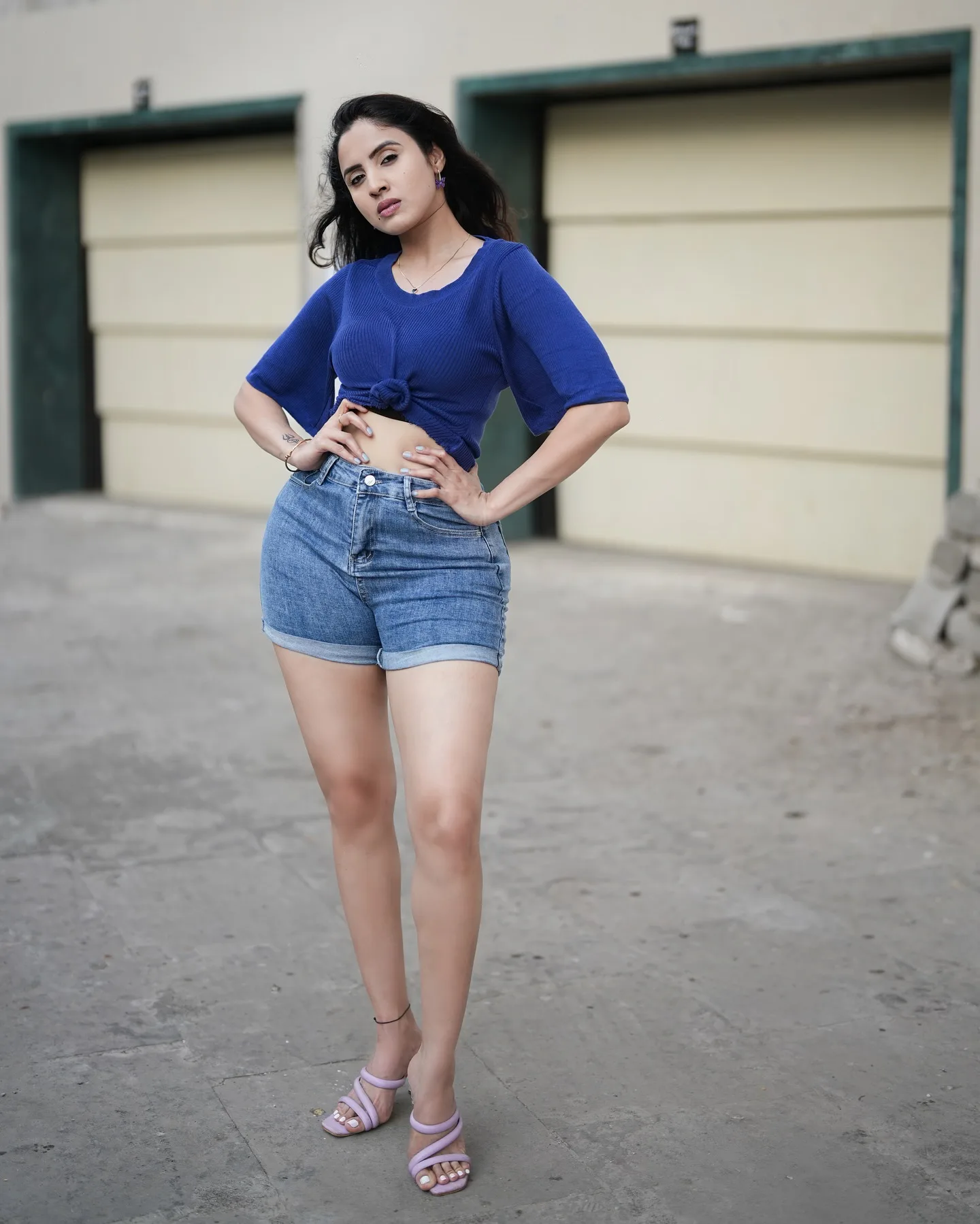 Priyanka Kholgade photo 16 — Brown, Asian