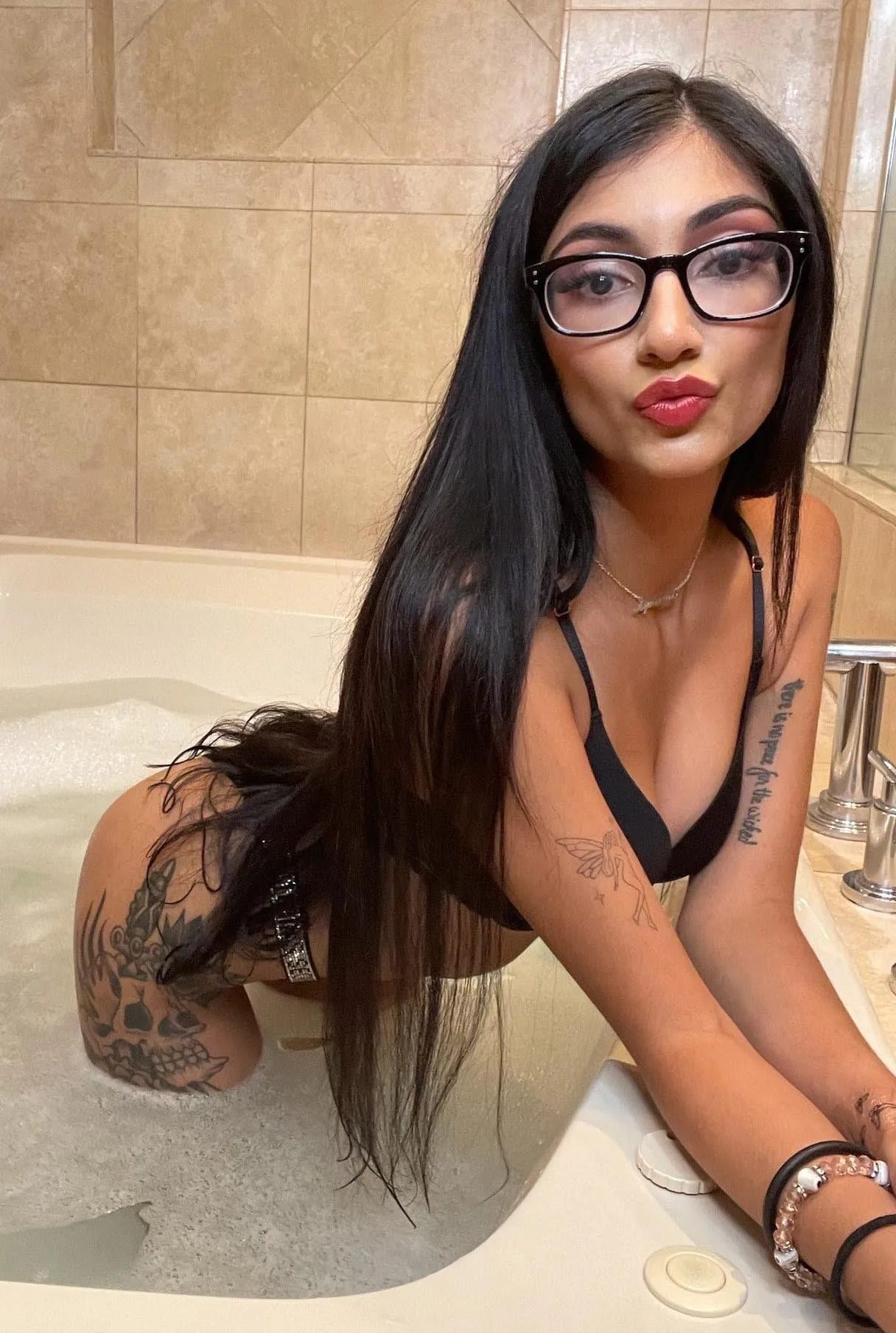 Queen Coco — Stripper, American
