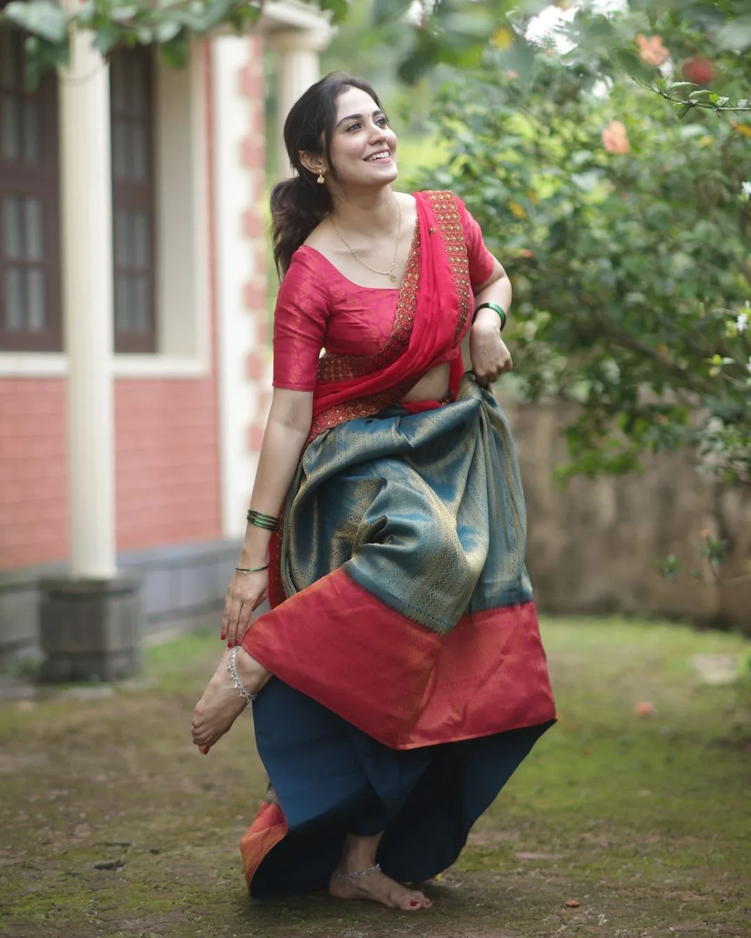 Rachana Rai photo 4 — Indian, Average