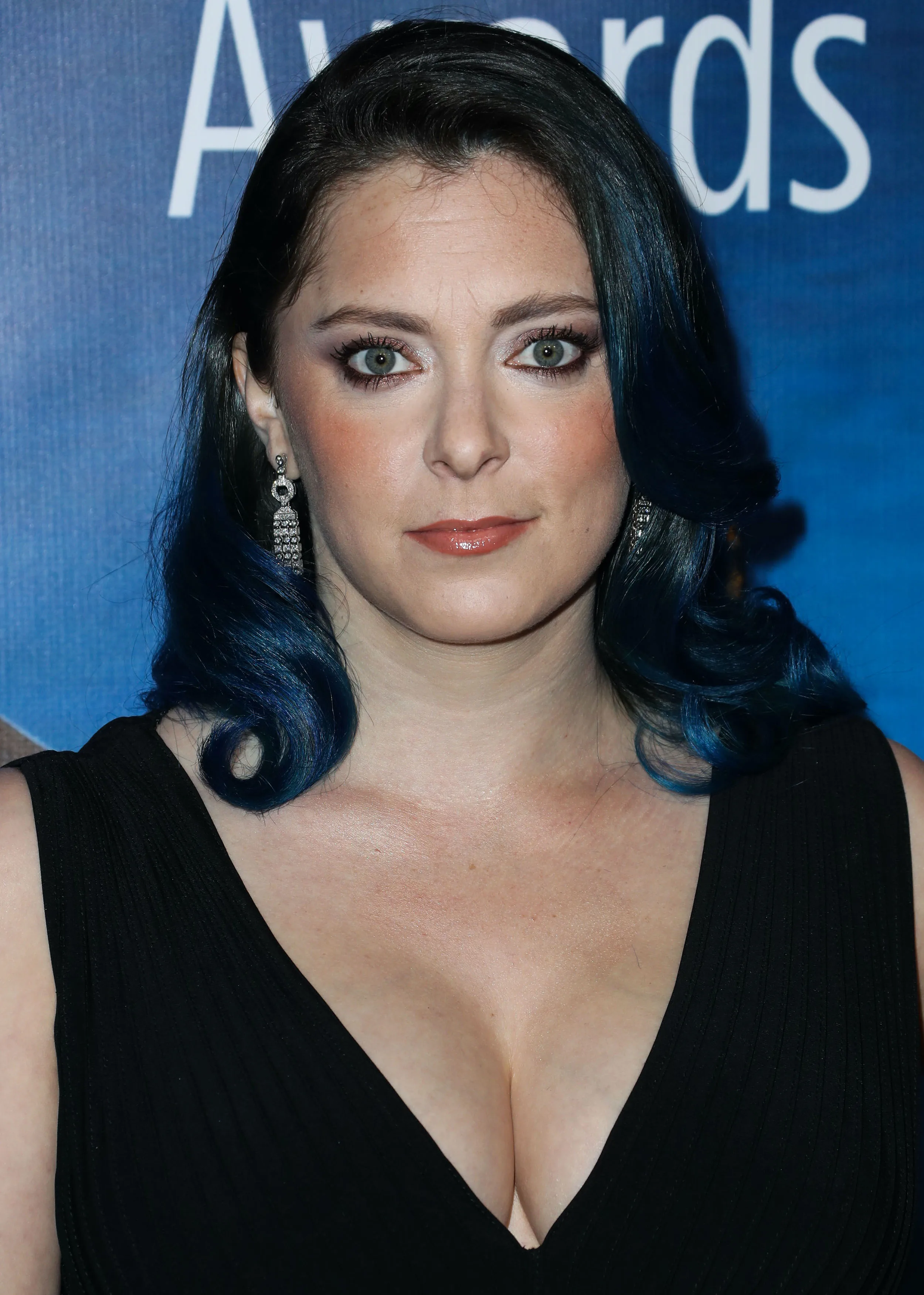 Rachel Bloom photo 14 — Brown, Chubby