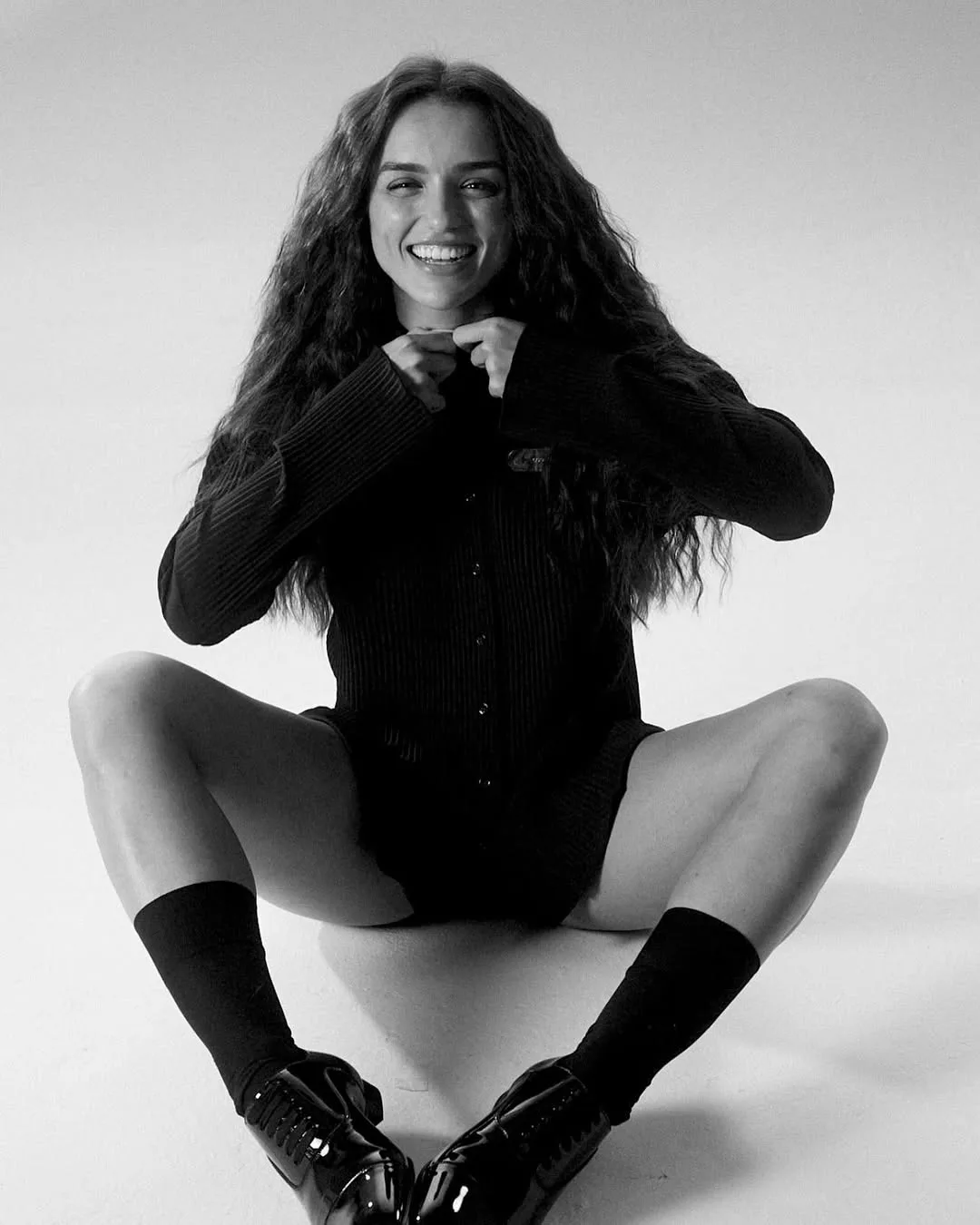 Rafaella Kalimann photo 11 — Mixed-race (primarily Latin), Activist, Actress, Influencer, Presenter, TikTok Star