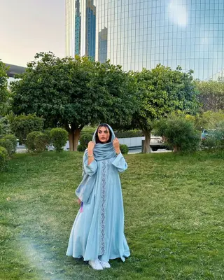 Raghda Kouyoumdjian photo 5 — Lebanese),  (Jordanian),  (Armenian, Brown
