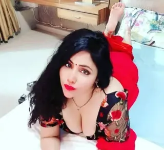 Rajsi Verma photo 10 — Brown, Other